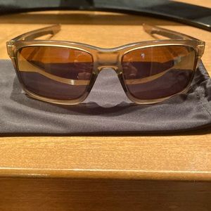 Oakley Mainlink Sunglasses - Brown
